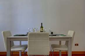 COLOSSEO Apt Mecenate 77 - Home and More