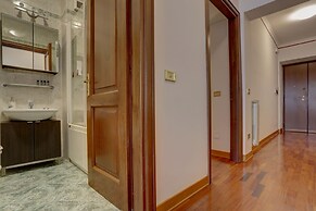 COLOSSEO Apt Mecenate 77 - Home and More