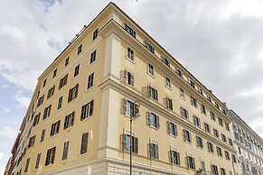 COLOSSEO Apt Mecenate 77 - Home and More