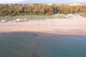 Apartment With Garden Close To The Beach