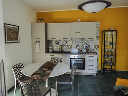 Apartment With Garden Close To The Beach