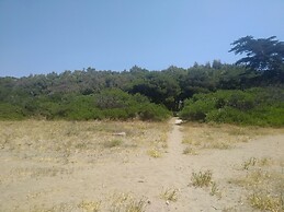 Apartment With Garden Close To The Beach