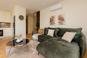 Apartment Wronia 45 by Renters