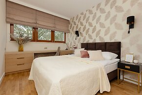 Apartment Wronia 45 by Renters