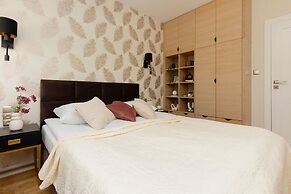 Apartment Wronia 45 by Renters