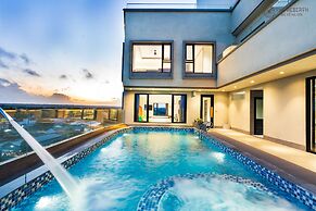 The Rebirth Apartment Binh Chau Ho Tram