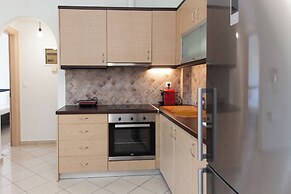 Modern Equipped apt w Balcony GC 3120-02