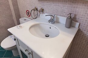 Comfy New Apt w Balcony GC 3360-01