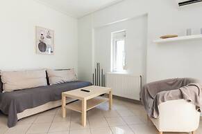 Comfy New Apt w Balcony GC 3360-01