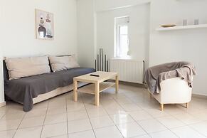 Comfy New Apt w Balcony GC 3360-01