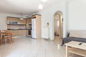 Comfy New Apt w Balcony GC 3360-01