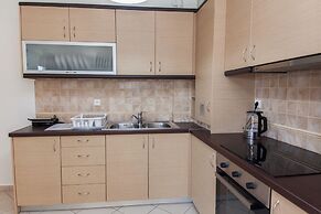 Comfy New Apt w Balcony GC 3360-01