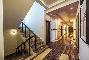 Olive Zip Golflinks by Embassy Group