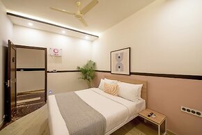 Olive Zip Golflinks by Embassy Group