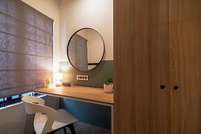 Olive Zip Golflinks by Embassy Group