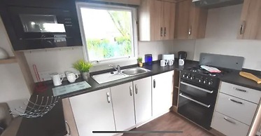 Two Bedroom Caravan St Osyth Hoilday Park