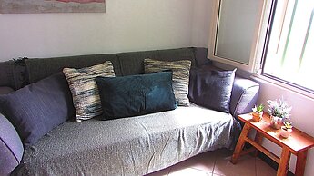 Comfy Sea View 2 bed Apartment Santa Maria