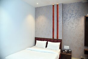 HOTEL MAYUR