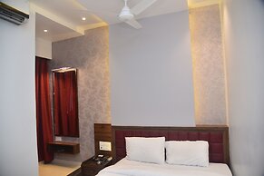 HOTEL MAYUR