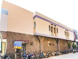HOTEL MAYUR