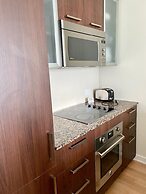 iHost Suites Downtown Toronto