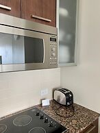 iHost Suites Downtown Toronto