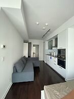 iHost Suites Downtown Toronto