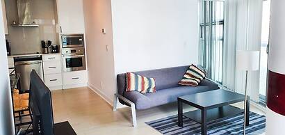 iHost Suites Downtown Toronto