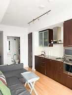 iHost Suites Downtown Toronto