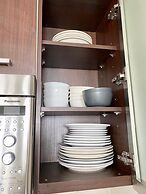 iHost Suites Downtown Toronto