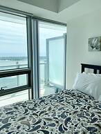 iHost Suites Downtown Toronto