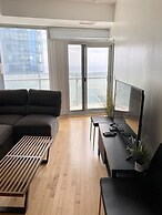 iHost Suites Downtown Toronto