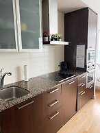 iHost Suites Downtown Toronto