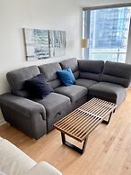 iHost Suites Downtown Toronto