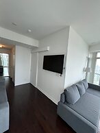 iHost Suites Downtown Toronto