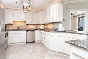 Phoenix East 1406 3 Bedroom Condo