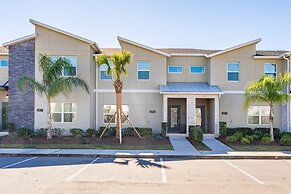 Family Retreat near Disney with Pool & Hot Tub! by RedAwning