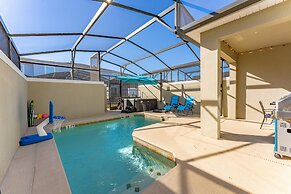 Family Retreat near Disney with Pool & Hot Tub! by RedAwning