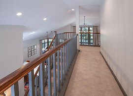 Enclave 137 4 Bedroom Home by RedAwning