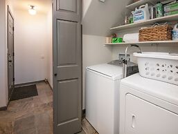 Enclave 137 4 Bedroom Home by RedAwning