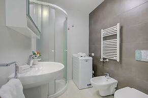 Adelasia 01 - Shared Pool and Parking