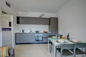 Adelasia 01 - Shared Pool and Parking