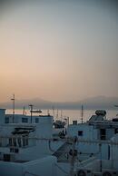 aniko suites White Alley