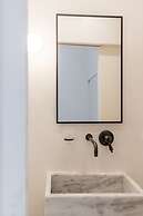 aniko suites White Alley