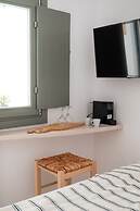 aniko suites White Alley