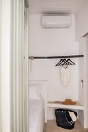 aniko suites White Alley