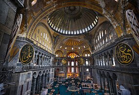 Gulliver Mansion Hotel