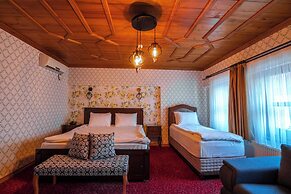 Gulliver Mansion Hotel