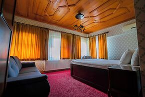 Gulliver Mansion Hotel