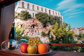 Gulliver Mansion Hotel